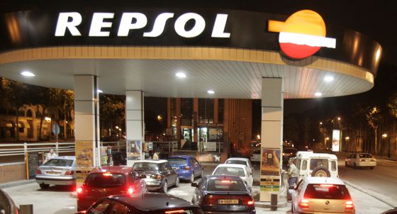 La CNMC abre expediente a Repsol por la compra de Petrocat