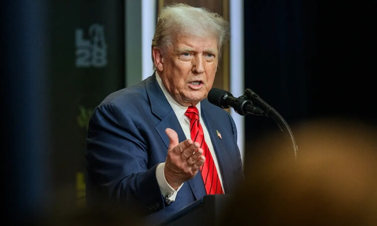 Trump impulsa los combustibles fósiles, y presiona a otros países para que hagan lo mismo