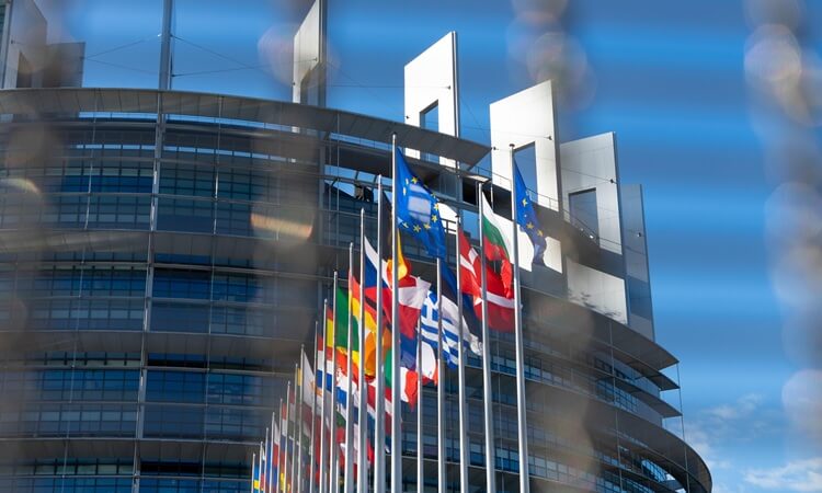 Las importaciones de gas de la UE podrían alcanzar el 98% en 2050 si no se invierte en yacimientos
