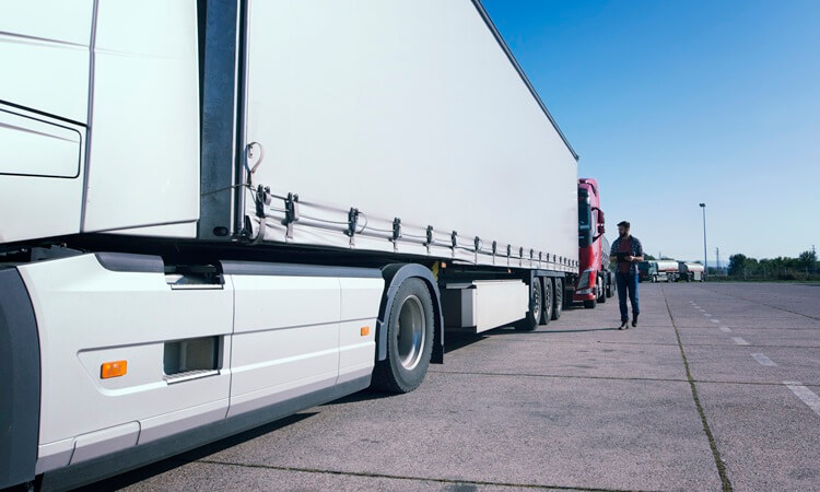 CETM pide medidas urgentes para recuperar la normalidad en Ceuta y garantizar la seguridad de los transportistas