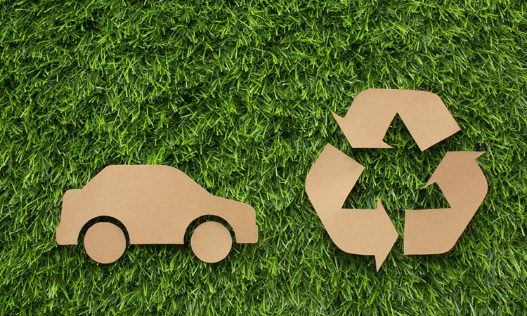 Expertos del automóvil lanzan un aviso: “No importa que los coches sean eléctricos, importa reducir emisiones”