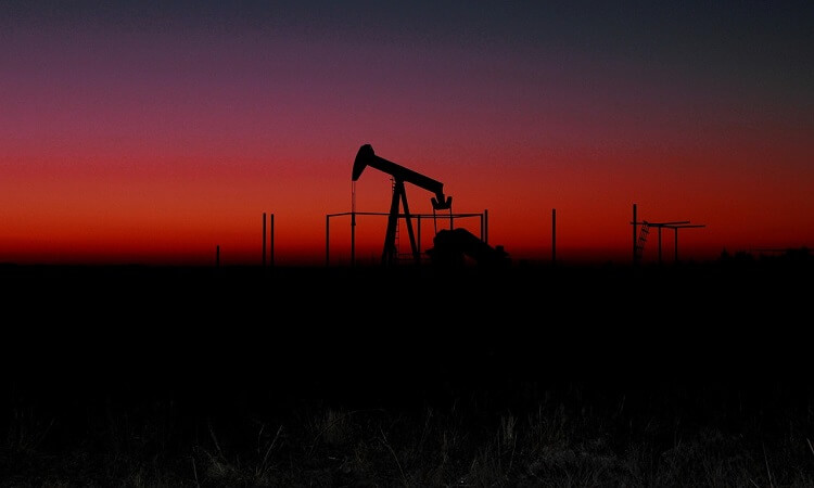La CEOE se alinea con Iberdrola y pide a Europa eliminar los impuestos a la luz y castigar a los combustibles fósiles