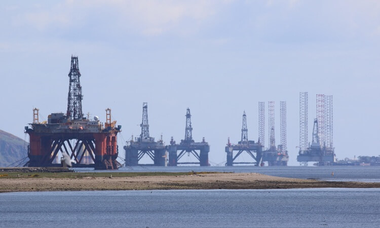 Las grandes petroleras aumentan la inversión en exploración de alto impacto para abordar un déficit de suministro de 300.000 millones de barriles